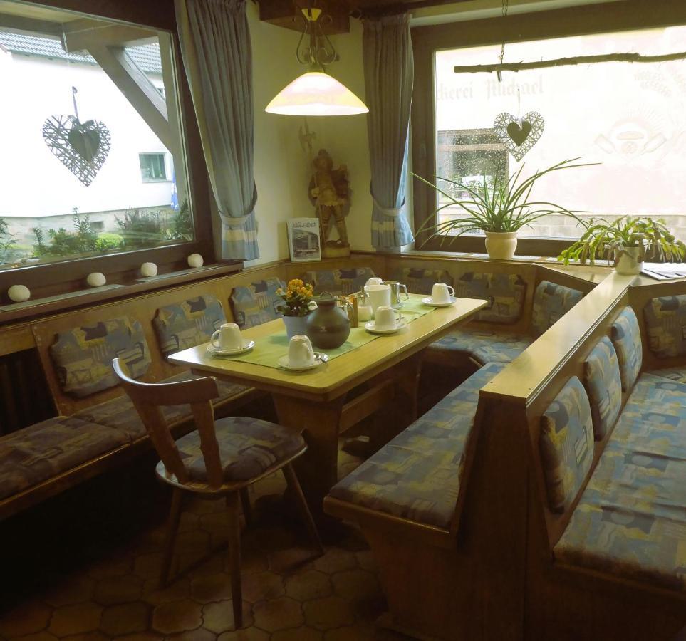 Pension Gasthof Zum Lamm บีชอฟสไฮม์ อัน แดร์เริน ภายนอก รูปภาพ